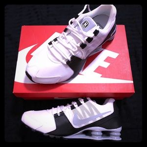 Nike Shox Avenue